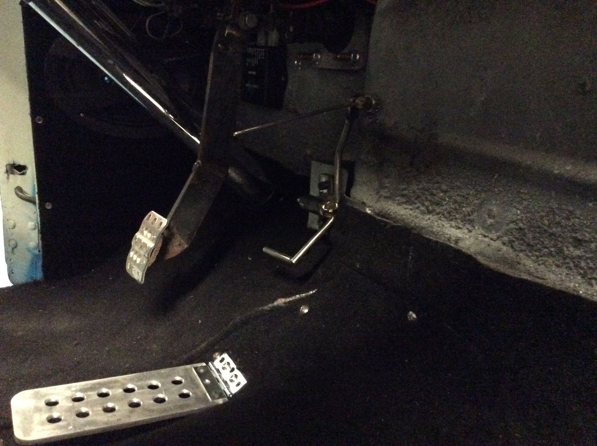 Gas pedal location 4852 Ford Truck Enthusiasts Forums