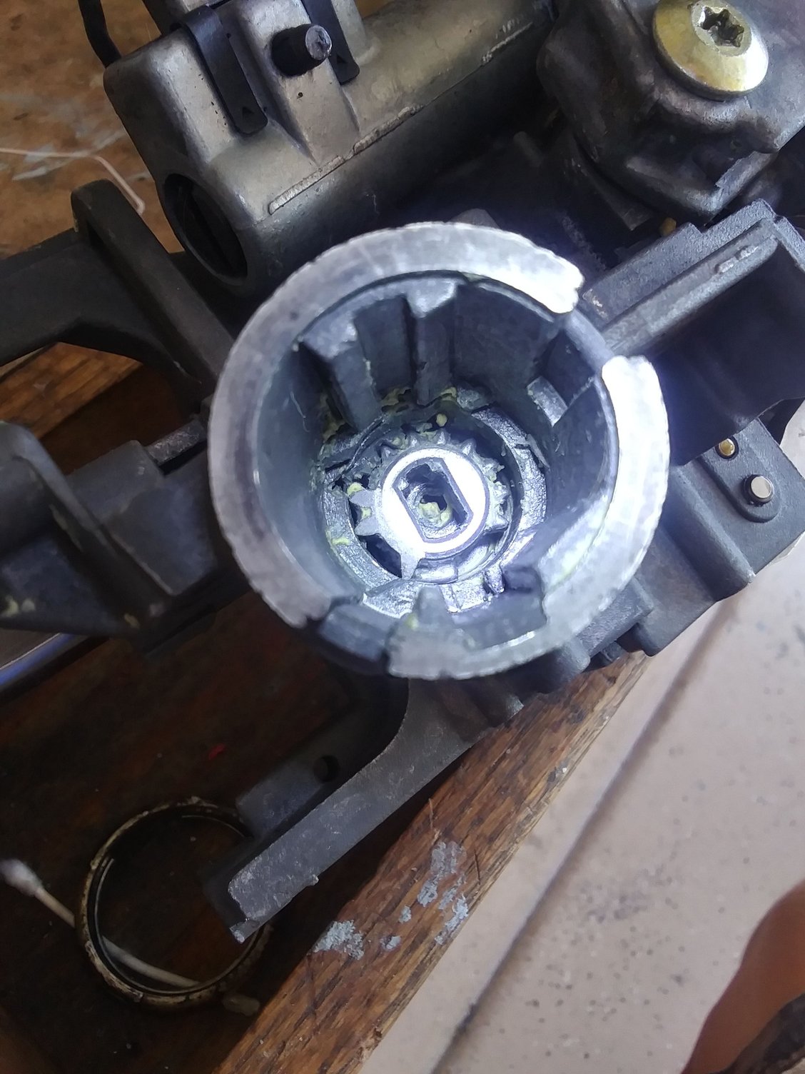 Loose steering wheel...bearings bad???? Ford Truck Enthusiasts Forums