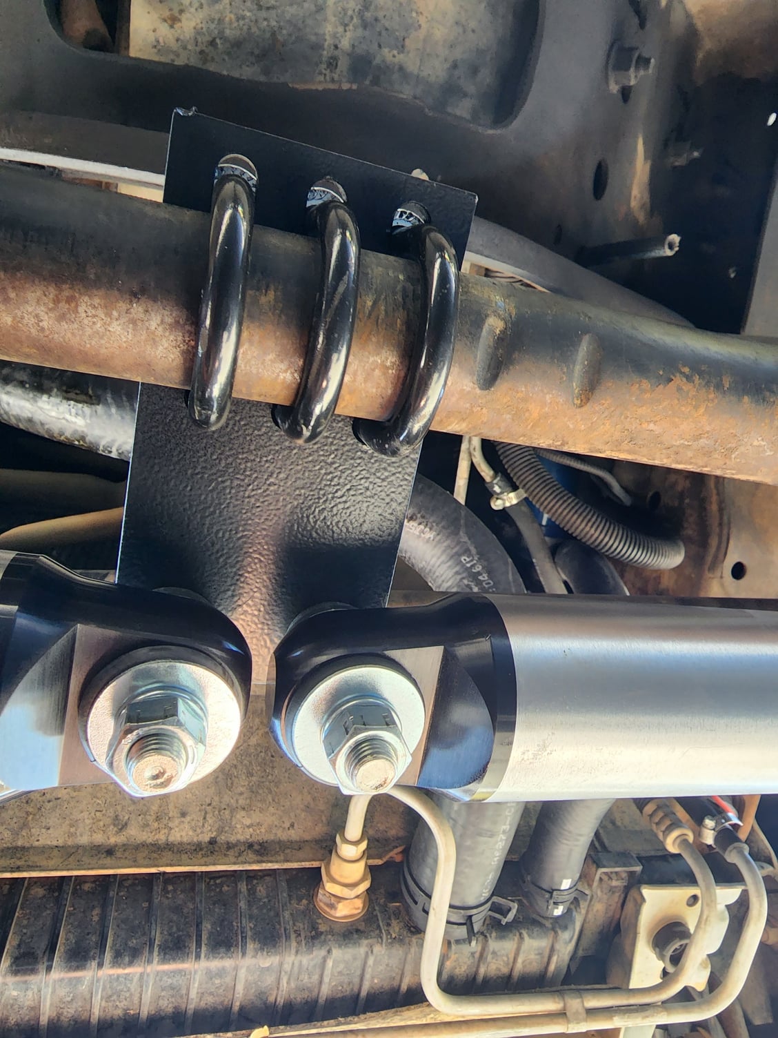 Dual steering stabilizer anyone? - Page 2 - Ford Truck Enthusiasts Forums
