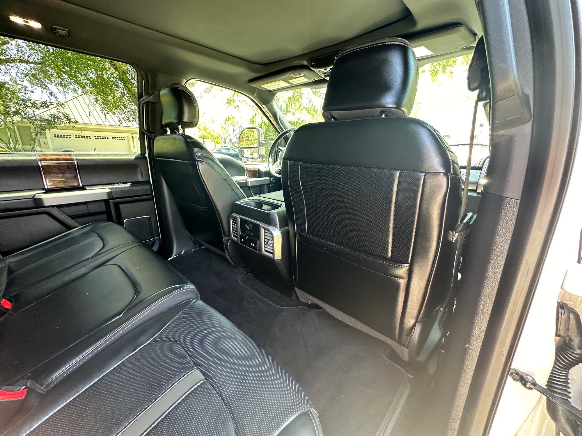 2017 Ford F-350 Super Duty - 2017 Ford Super Duty SRW 6.7L Diesel, Platinum, Original Owner, Low Miles - Used - VIN 1FT8W3BT7HEE61835 - 27,395 Miles - Ponte Vedra Beach, FL 32082, United States