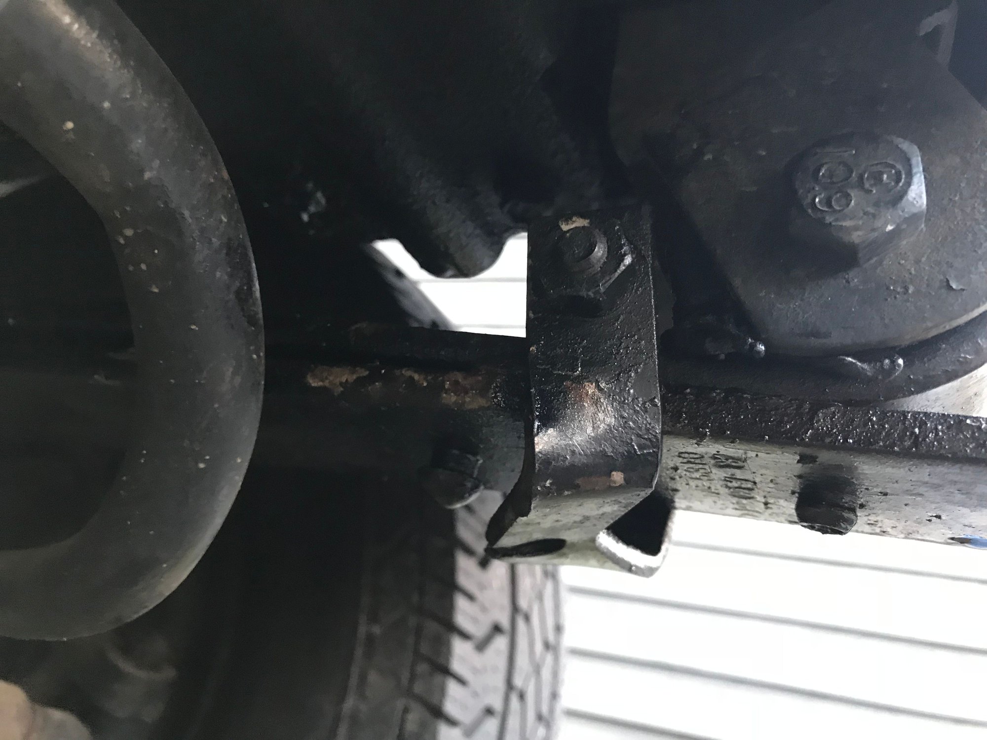 Broken front leaf springs Ford Truck Enthusiasts Forums