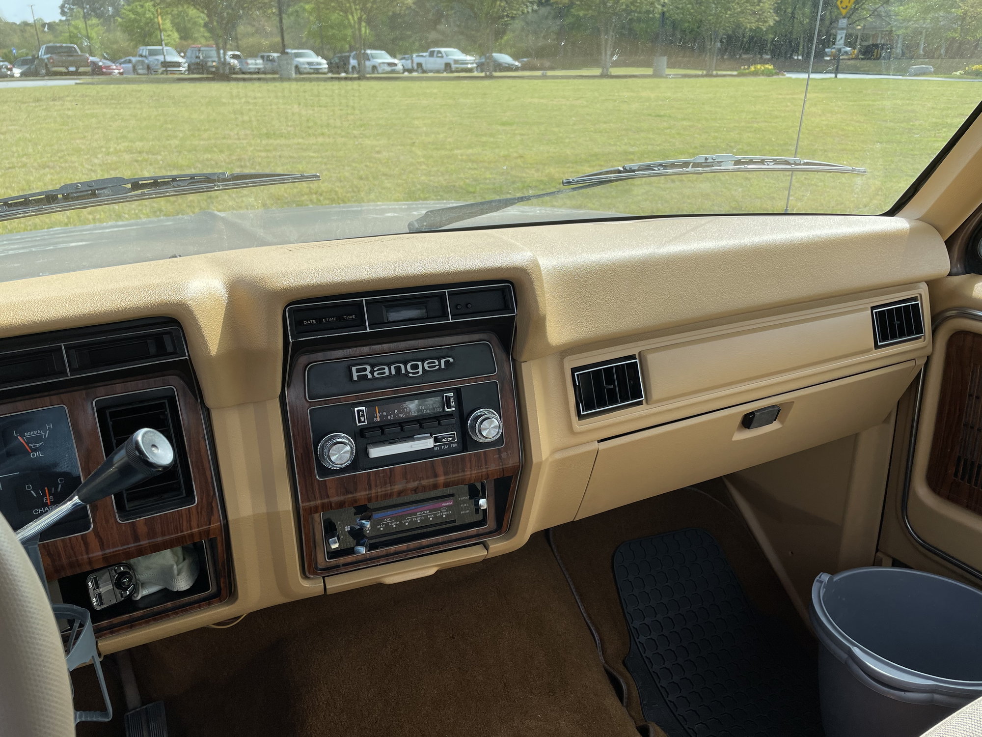 96 f150 dash deals pad