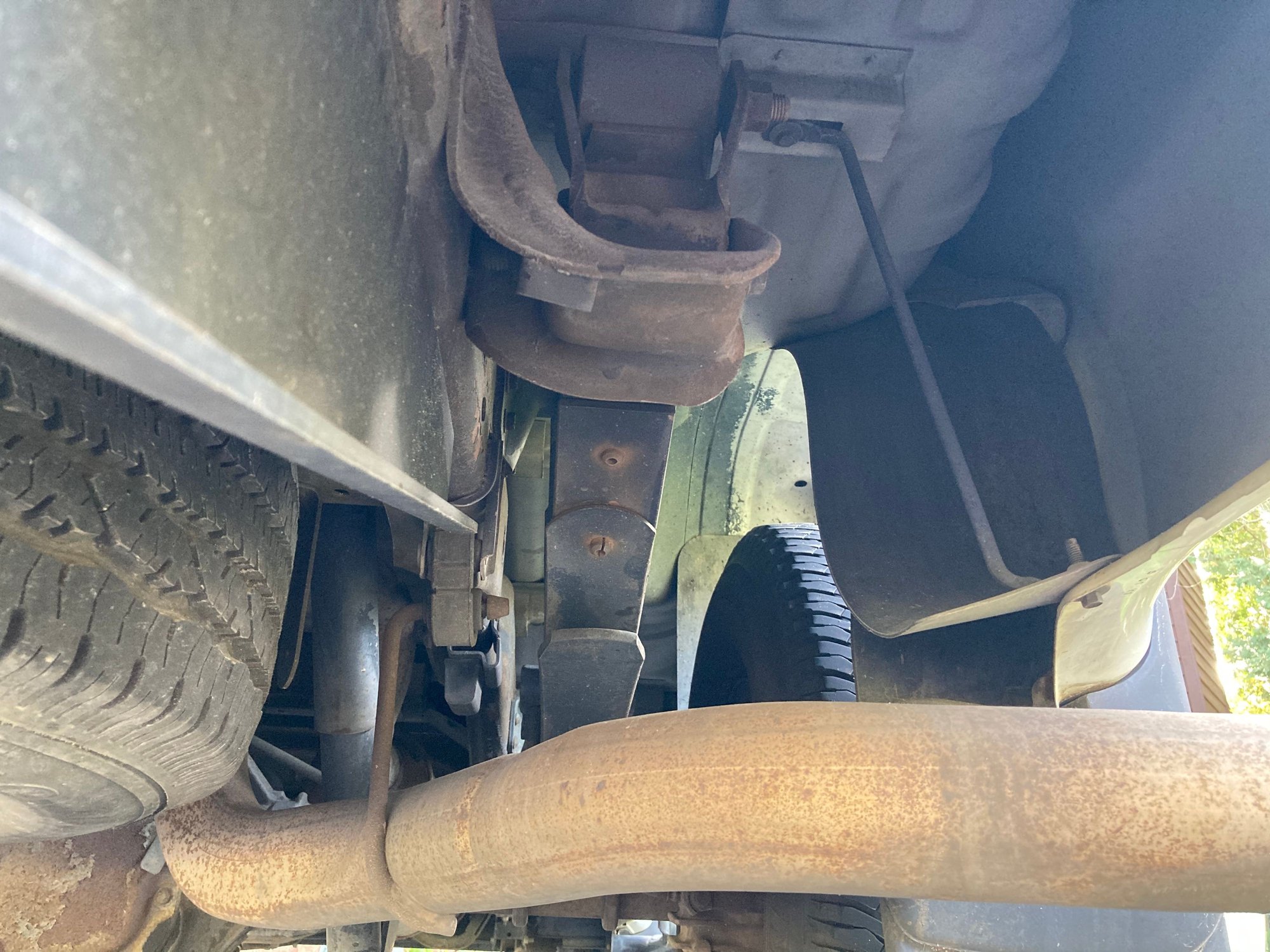 2002 Ford F-250 Super Duty - FS - Clean 2002 F250 7.3/4r100 2wd - Used - VIN Please ask. - 190,000 Miles - 8 cyl - 2WD - Automatic - Truck - White - Mukwonago, WI 53149, United States