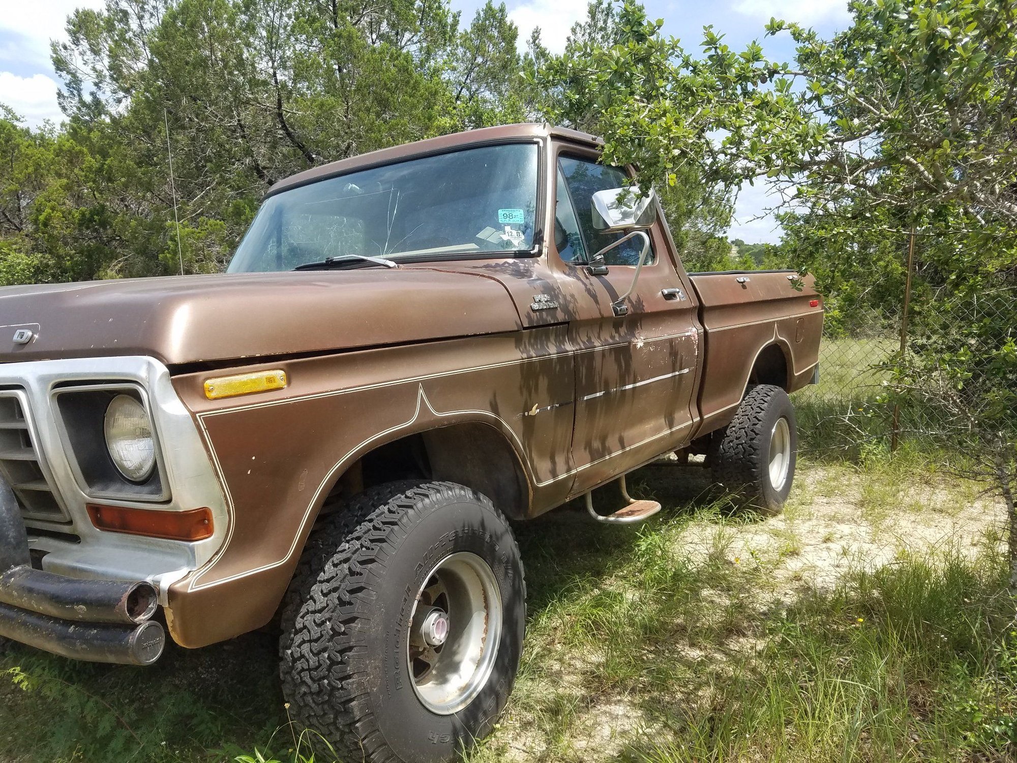 1977 Ford F-150 - For Sale, 1977/78 (manufactured 8/77) F150 Custom 4X4 Shortbed - Used - VIN F14HLAG2403 - 8 cyl - 4WD - Automatic - Truck - Brown - Marble, TX 78654, United States