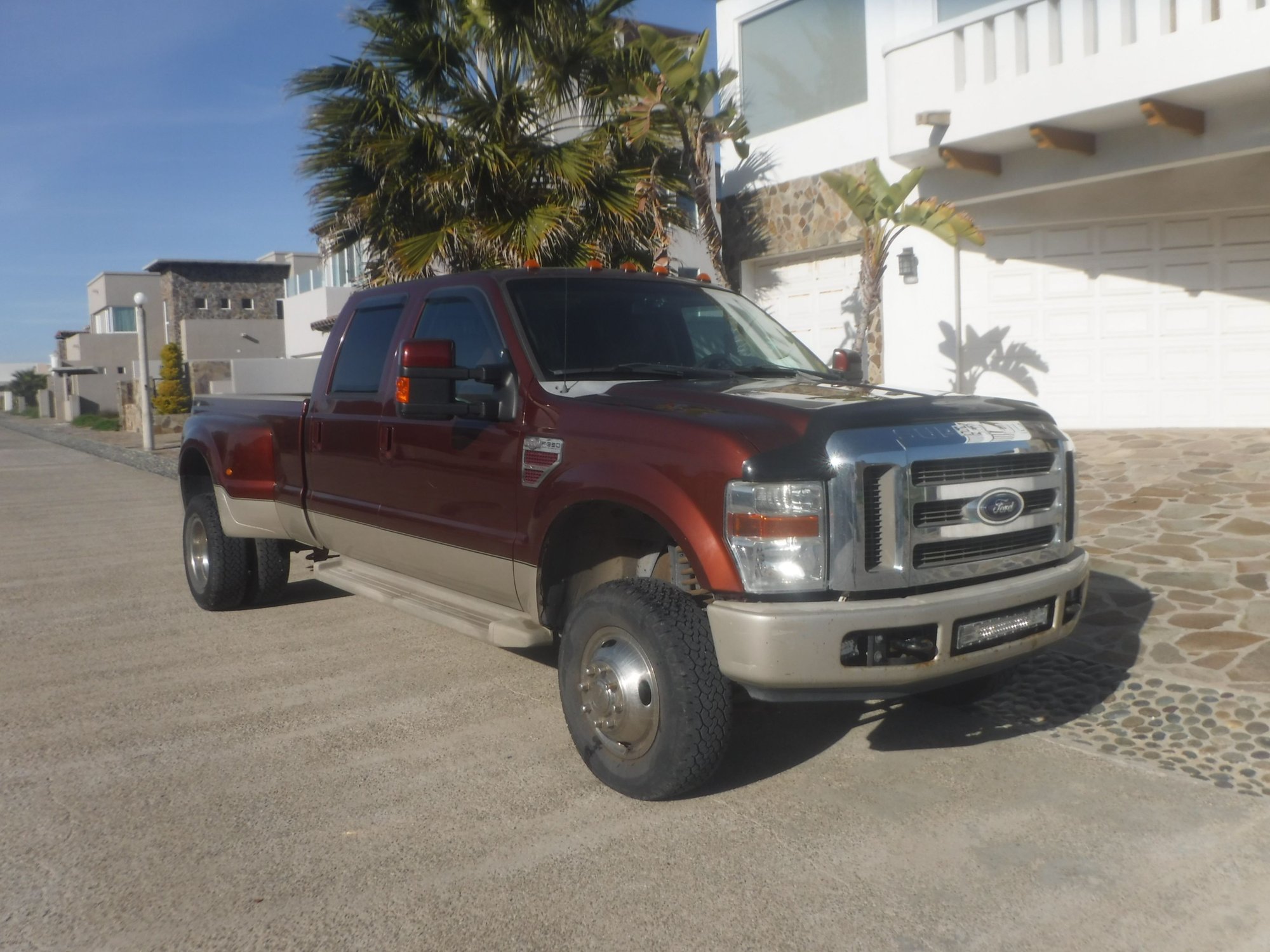 2008 Ford F-350 Super Duty - 2008 Ford F350 Super Duty Crew Cab Dually 8 ft Bed 4X4 - Used - VIN 1FTWW33R48EA69308 - 201,636 Miles - 8 cyl - 4WD - Automatic - Truck - Brown - San Ysidro, CA 92173, United States