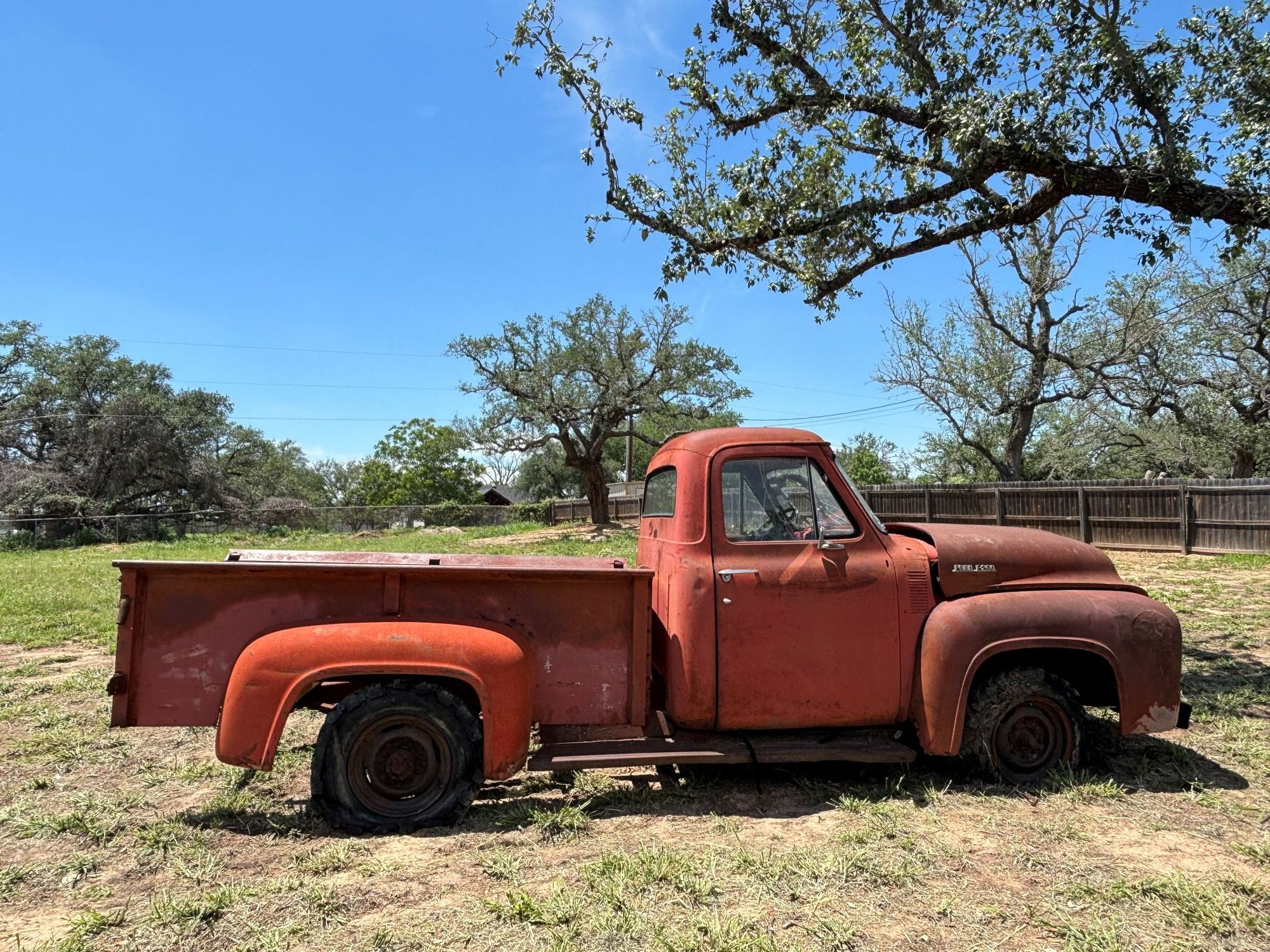 1953 F-250 parts truck.
