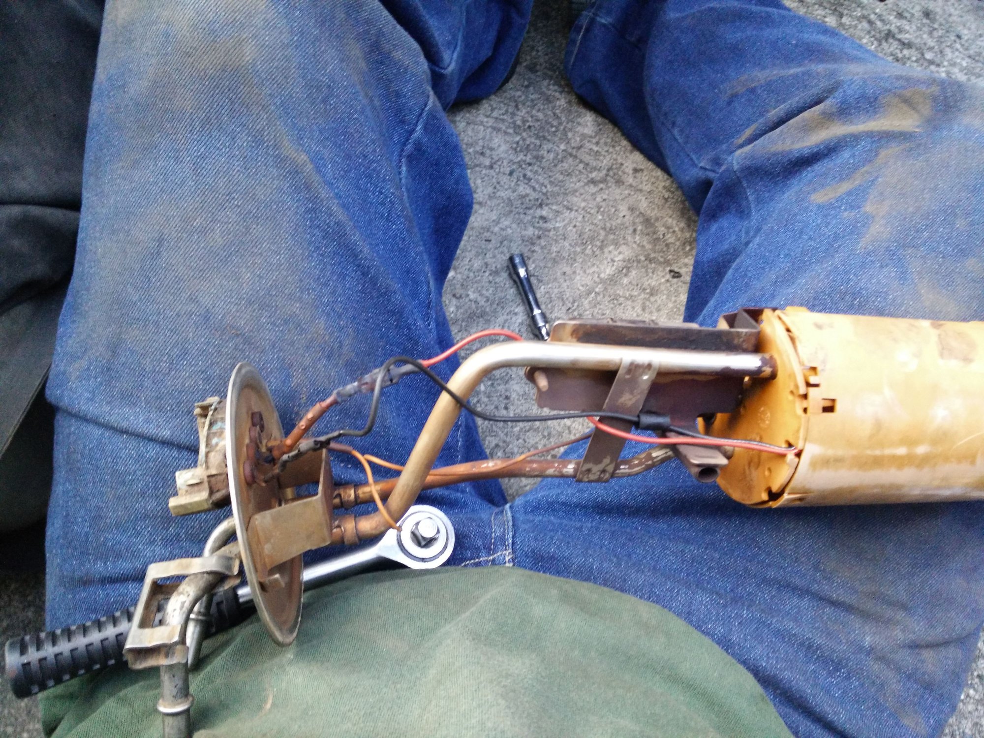 Ford Bronco (19891996) fuel pump replacement Ford Truck Enthusiasts