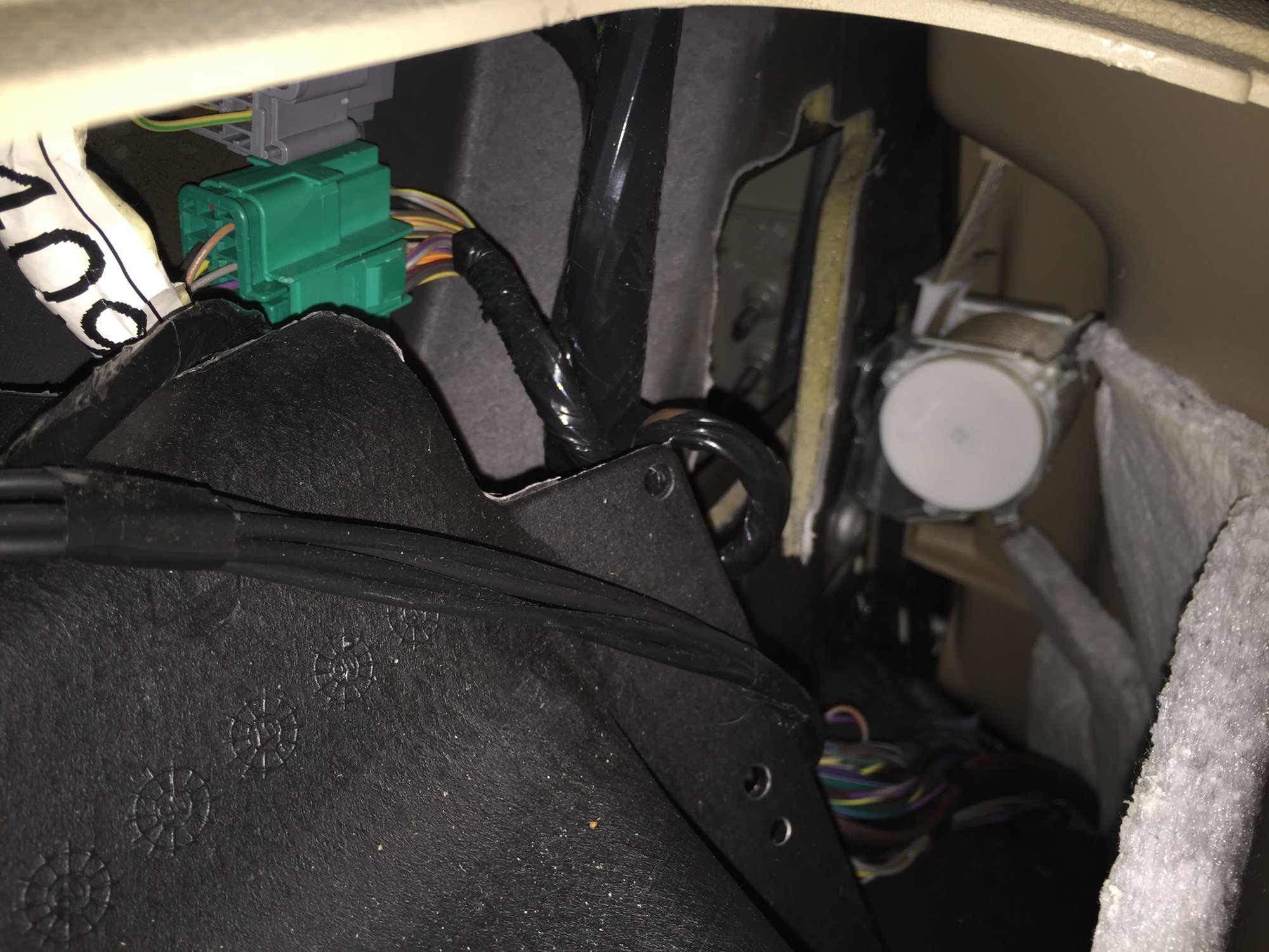 2007 Expedition parking aid speaker Ford Truck Enthusiasts Forums