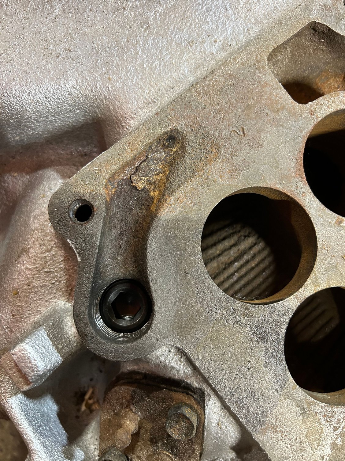 And I plugged off the EGR port in the intake manifold. Gonna do the bypass just did the 1/2 NPT plug. Learned about that in the 385 series threads on here FTE.