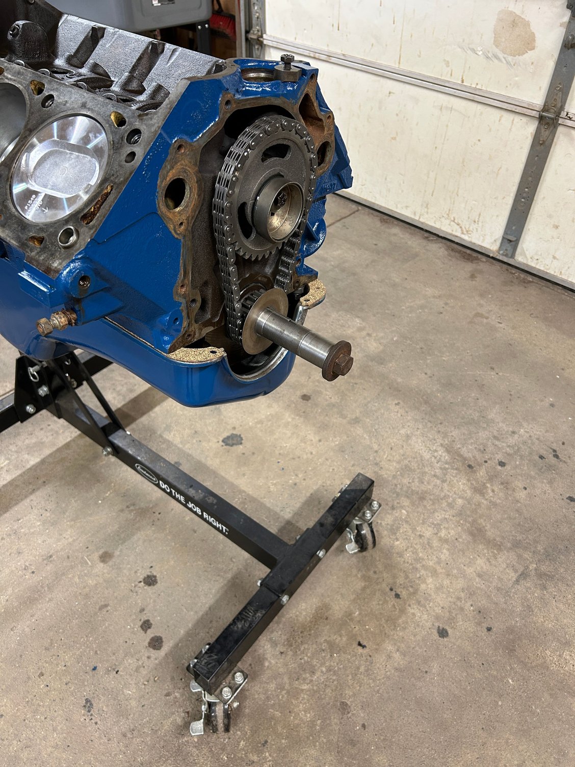 Next, I jumped over to the timing chain. Got it all installed did a few rotations checking top dead center with the dots lining up on the gears. Everything looked good so then I oiled up the chain and lubed the fuel pump eccentric.