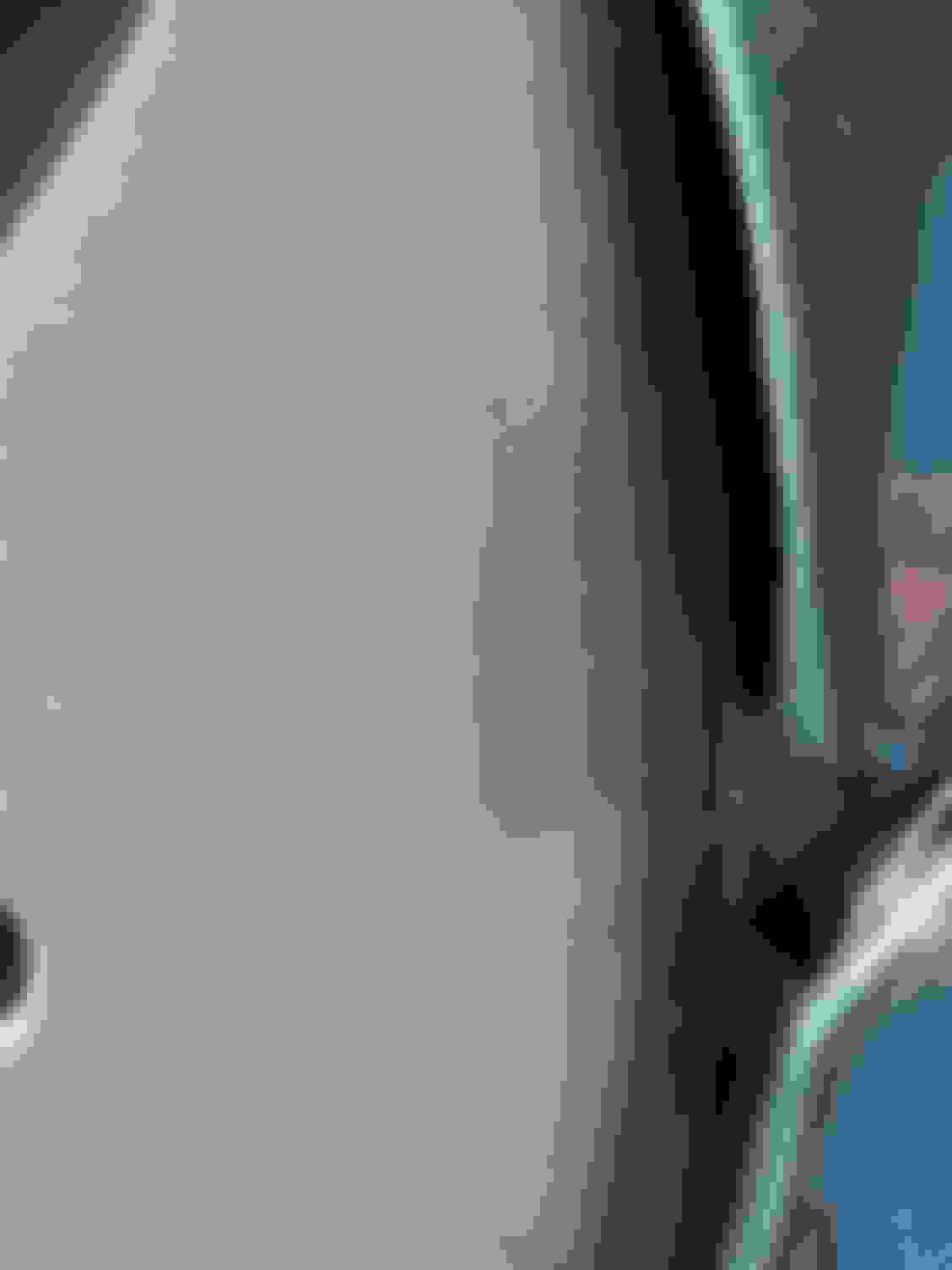 Removing Wax and Water Marks from Plastic Trim. Ford Truck