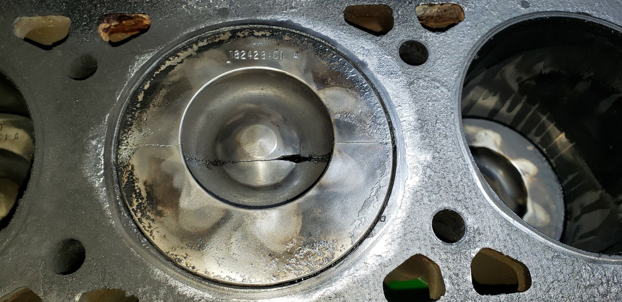 Early 99 7.3 Cracked Piston 4 Why? Ford Truck Enthusiasts Forums
