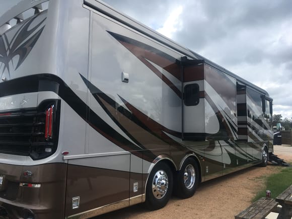 Our 2018 Newmar Essex 45ft Motorcoach. This is our 2nd home and 2nd. Class A Diesel Pusher. 605HP Cummins with 2900 ft/lbs torque. Smooth sailing in this 76k lbs. beast.