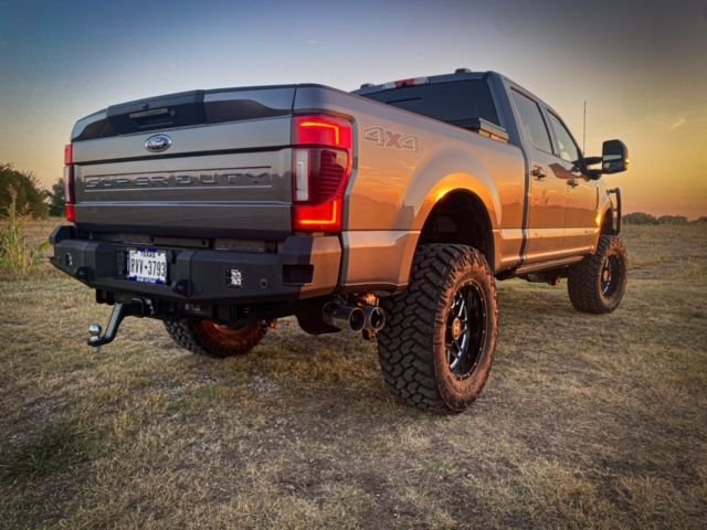 2022 Ford F-250 - 2022 Ford F250 Lariat Ultimate - Used - VIN 1FT8W2BT7NEE37184 - 5,633 Miles - 8 cyl - 4WD - Automatic - Truck - Gray - Frisco, TX 75068, United States