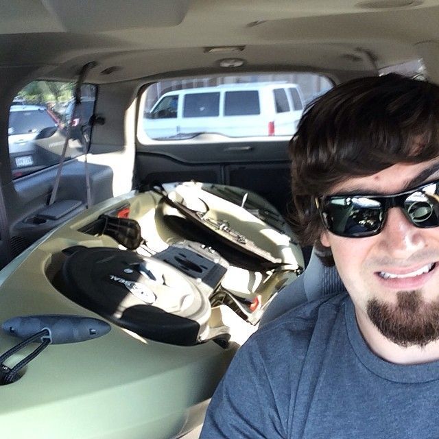 Look I can fit my Kayak INSIDE the Excursion :) - Ford ...