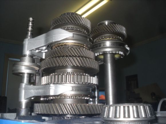 5 speed gearbox.