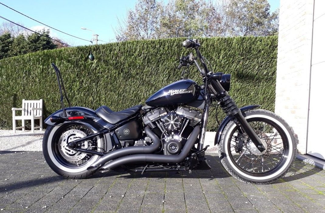 2020 street bob tire size