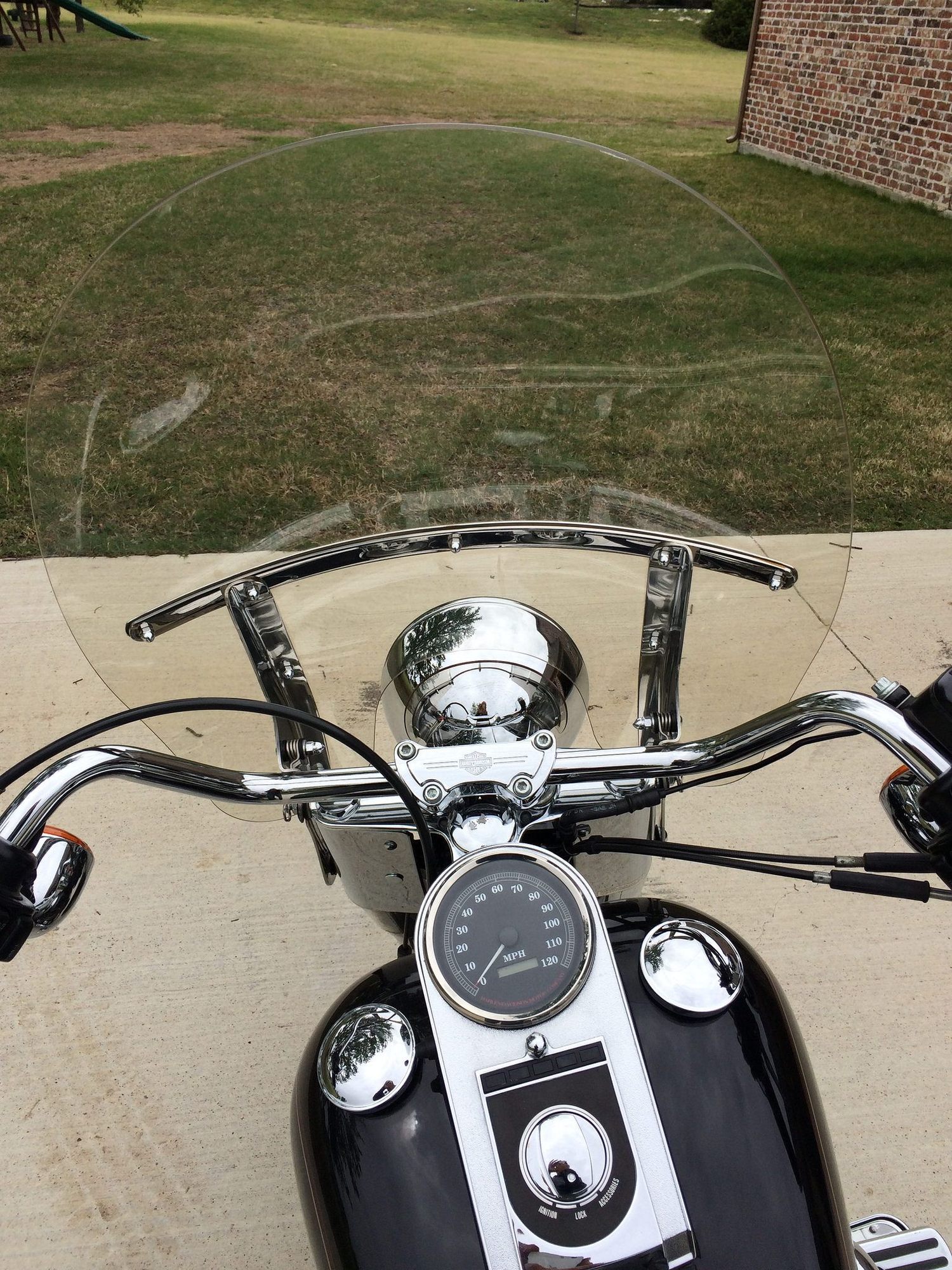 Harley FatBoy Heritage Softail detachable windshield Harley Davidson