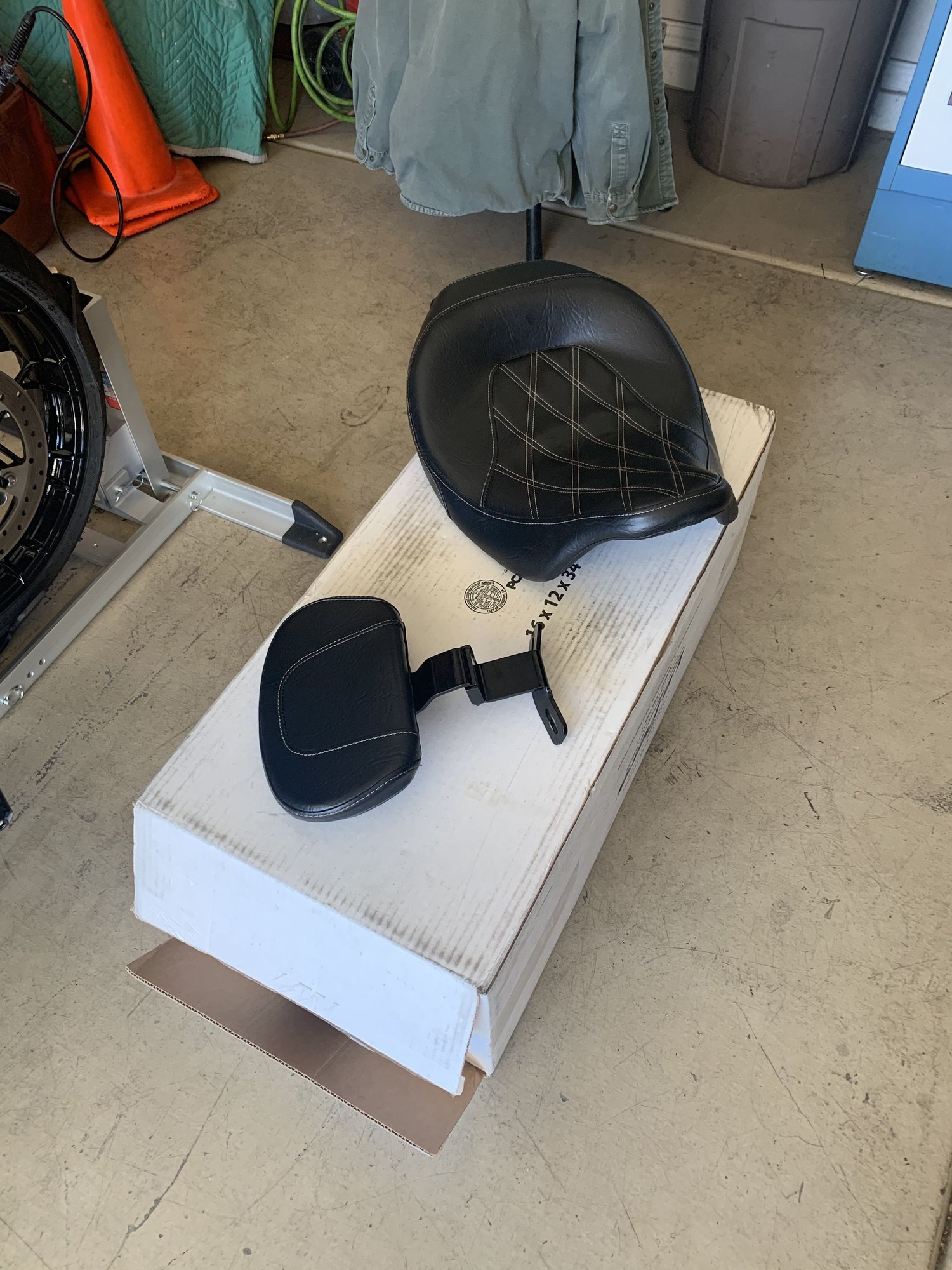 harley davidson low profile seat