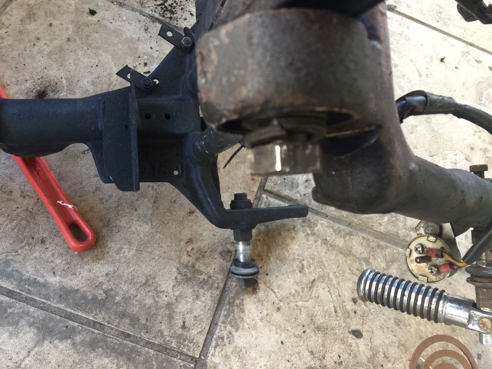 How to remove swing arm/bolt from sportster? Harley Davidson Forums