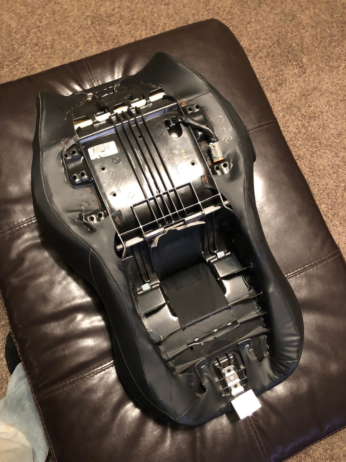 Harley touring heated hammock seat. - Harley Davidson Forums