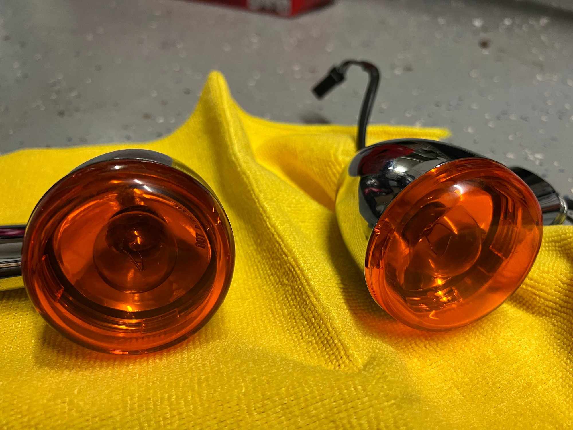 Harley Davidson Softail, Dyna, Sportster OEM Rear Turn Signals OEM