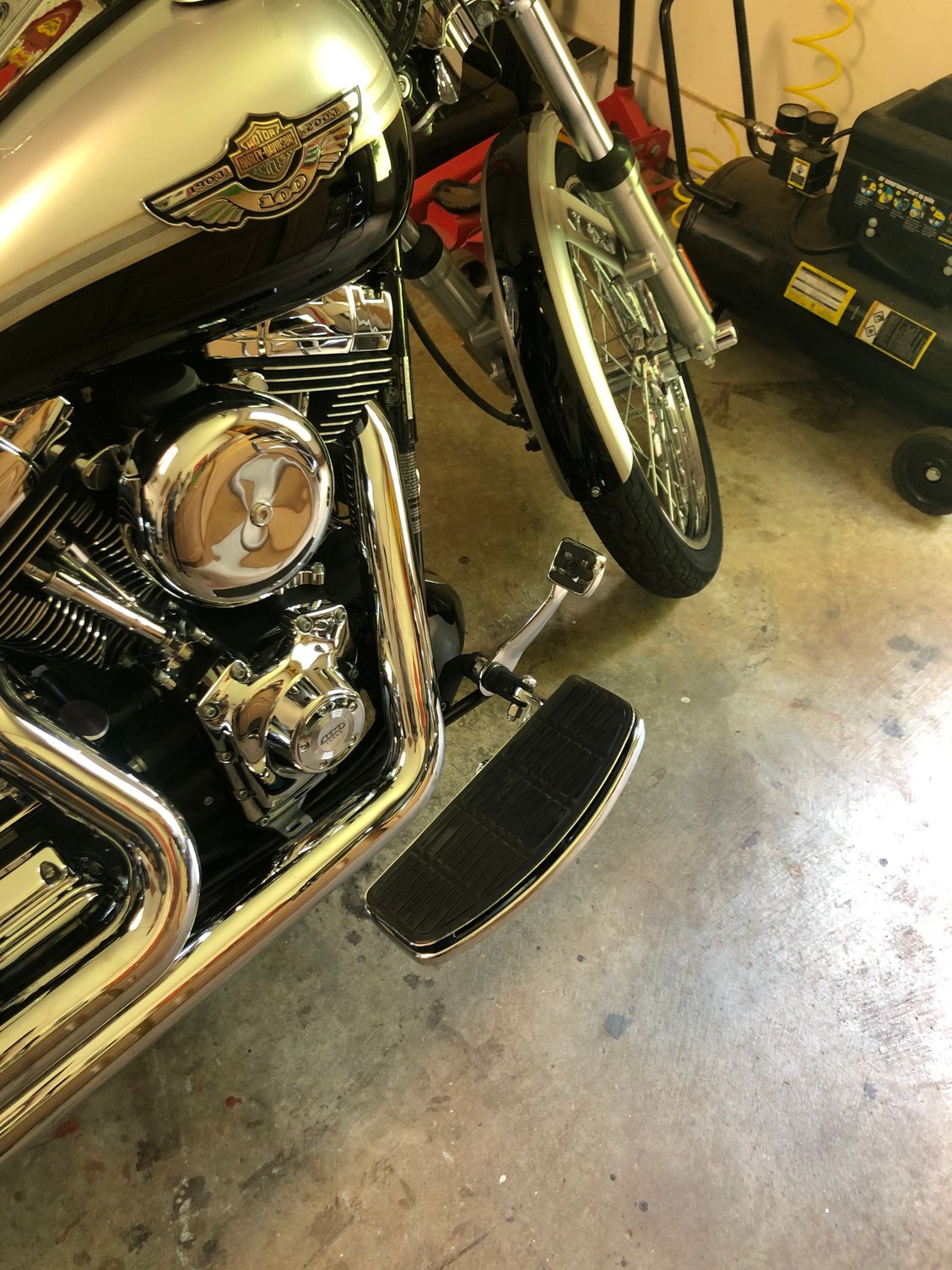 Dyna with forward controls & floorboards Page 4 Harley Davidson Forums