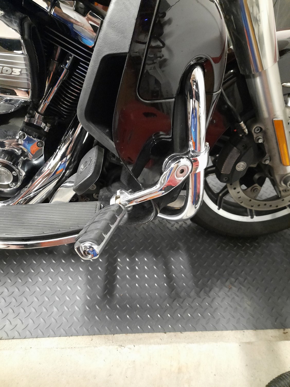 Highway Pegs for Ultra Limited Harley Davidson Forums
