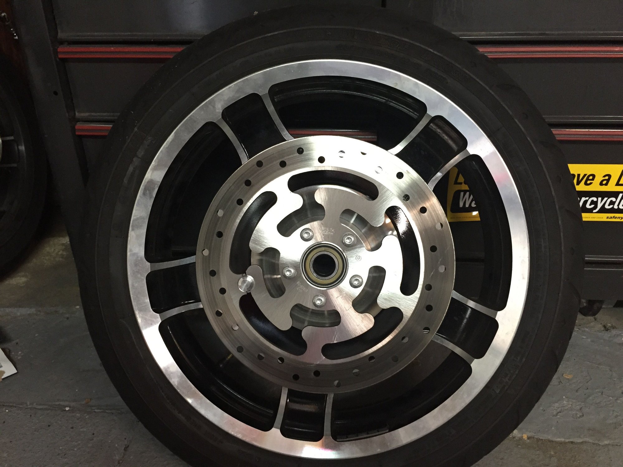 4sale 18" street glide rim& tire Harley Davidson Forums