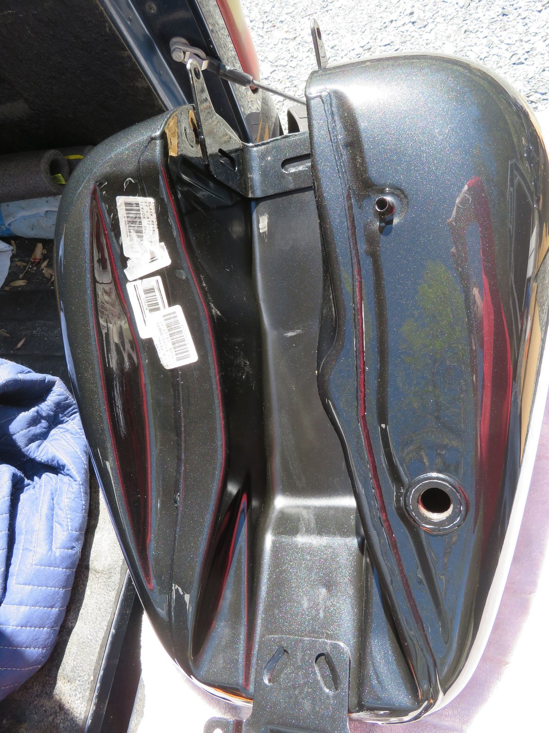 6 gallon Road King gas tank Harley Davidson Forums