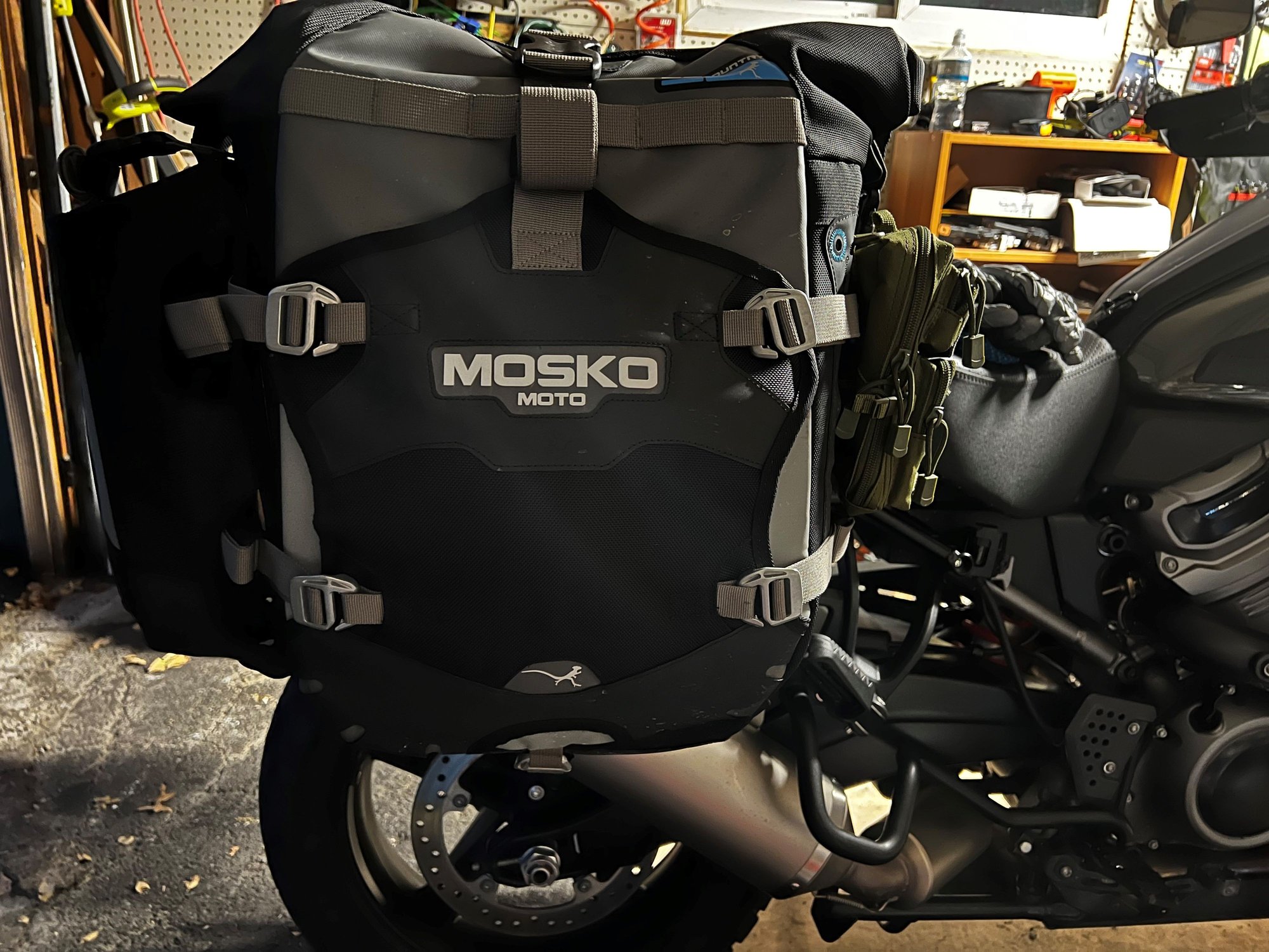 Mosko Backcountry 35L Pannier Kit (V2.1) Harley Davidson Forums