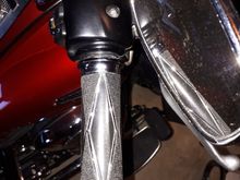 Right grip