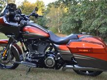 This is what my bike will look like as far as colors. I may powder coat the forks black. I have the extended CVO slanted bags already too.