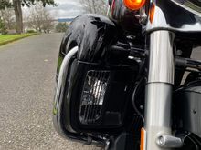 Easy to remove the front lower fairings g panels and installed Kuryakyn grills
