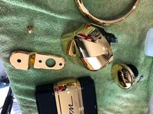 All hold everything. (horn,battery cover etc