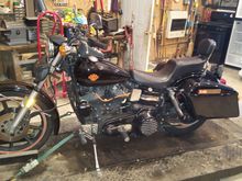 '81 FXB 80 ci Twin Belt 4spd Shovel 