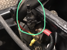 this is by the battery tray