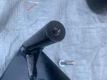 Skate rack and mounting screw 