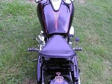 shown with fat bars, later changed to mini apes