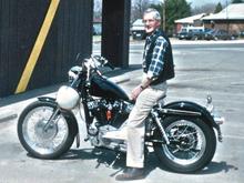 '72 XLH
Dad, age 75 and still riding!  He installed a kicker on this bike.