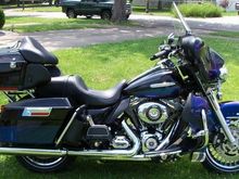 Garage - 2010 HARLEY-DAVIDSON FLHTK Electra Glide Ultra Limited
