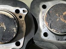 Carbon filled the valve pockets on the front cylinder.