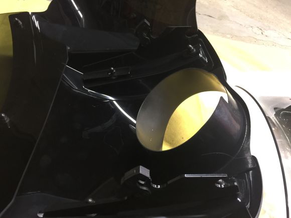 Trigger lock mounts