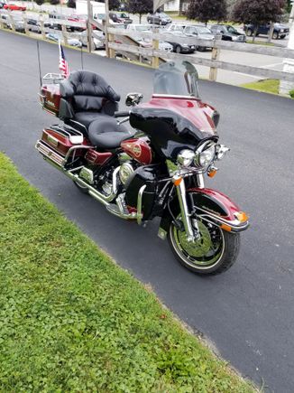 My 1995 30th Anniversary Edition Ultraclassic.