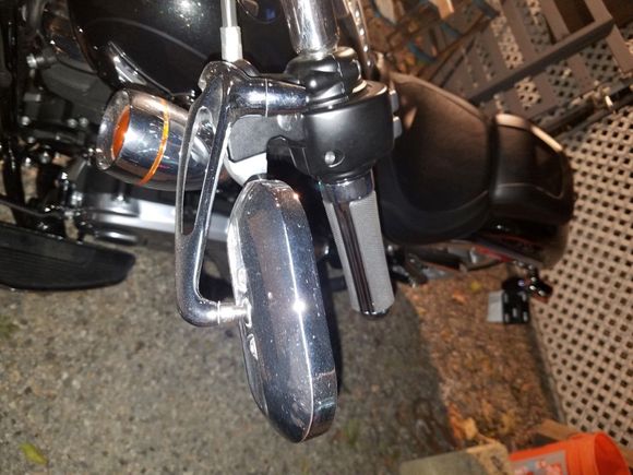 Kuryakn Deep Dish Bezel for Turn Signals, HD Airflow Grips, Mutt Mirrors