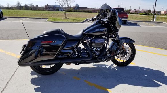 New stock, here we go, exhaust, bars, etc....argh!!!