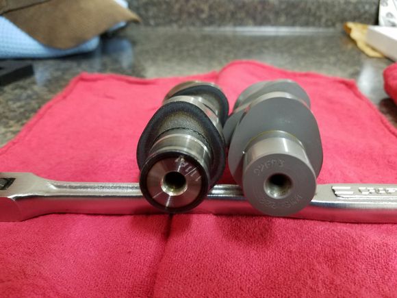 Stock (left) vs. WM8-222 (right). Whoa, what a difference a little more lift and duration make.