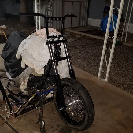 The bars really accentuate the new wide glide front end. The Joker Machine grips are going to look great on the Zombie bars. 