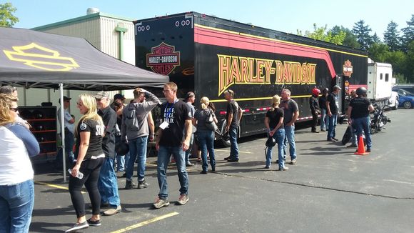 Harley demos rides. Let’s check them out!