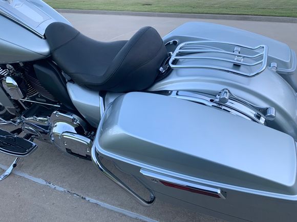 Solo with luggage rack